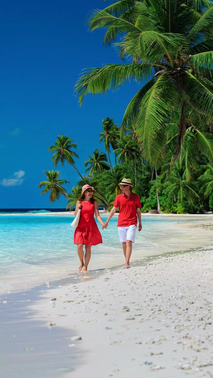 How Short Holiday Rhythms Prevent Vacation Planning Fatigue Among Busy Young Couples