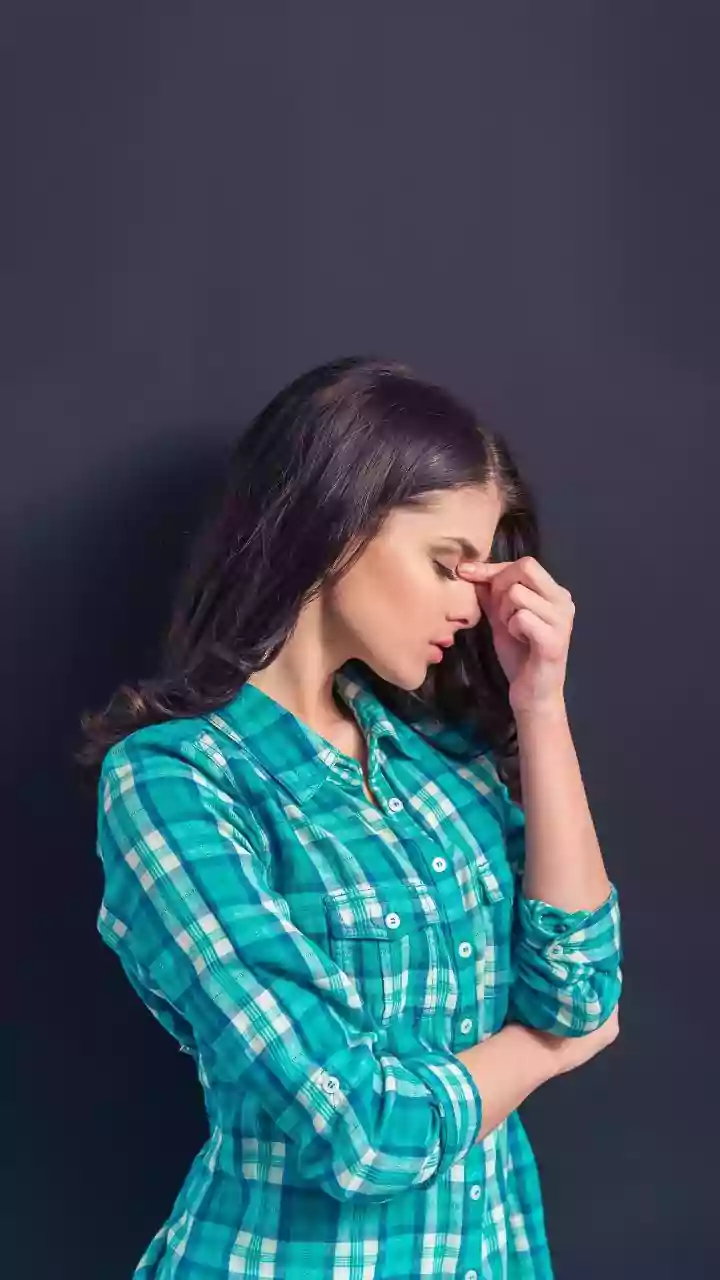 7 Lifestyle Habits That Trigger Headaches: Unveiling the Culprits