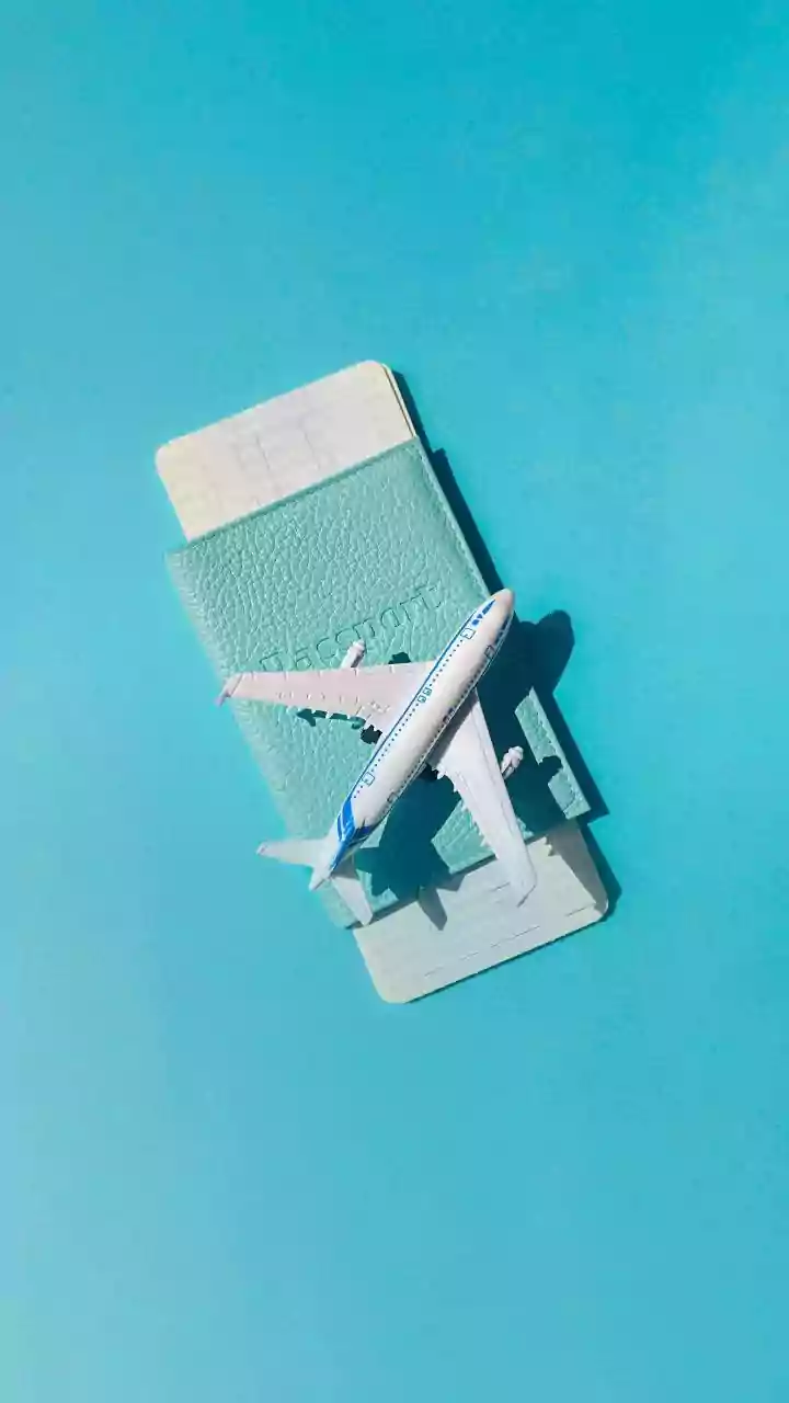 Trump expands travel ban and restrictions to 20 more countries