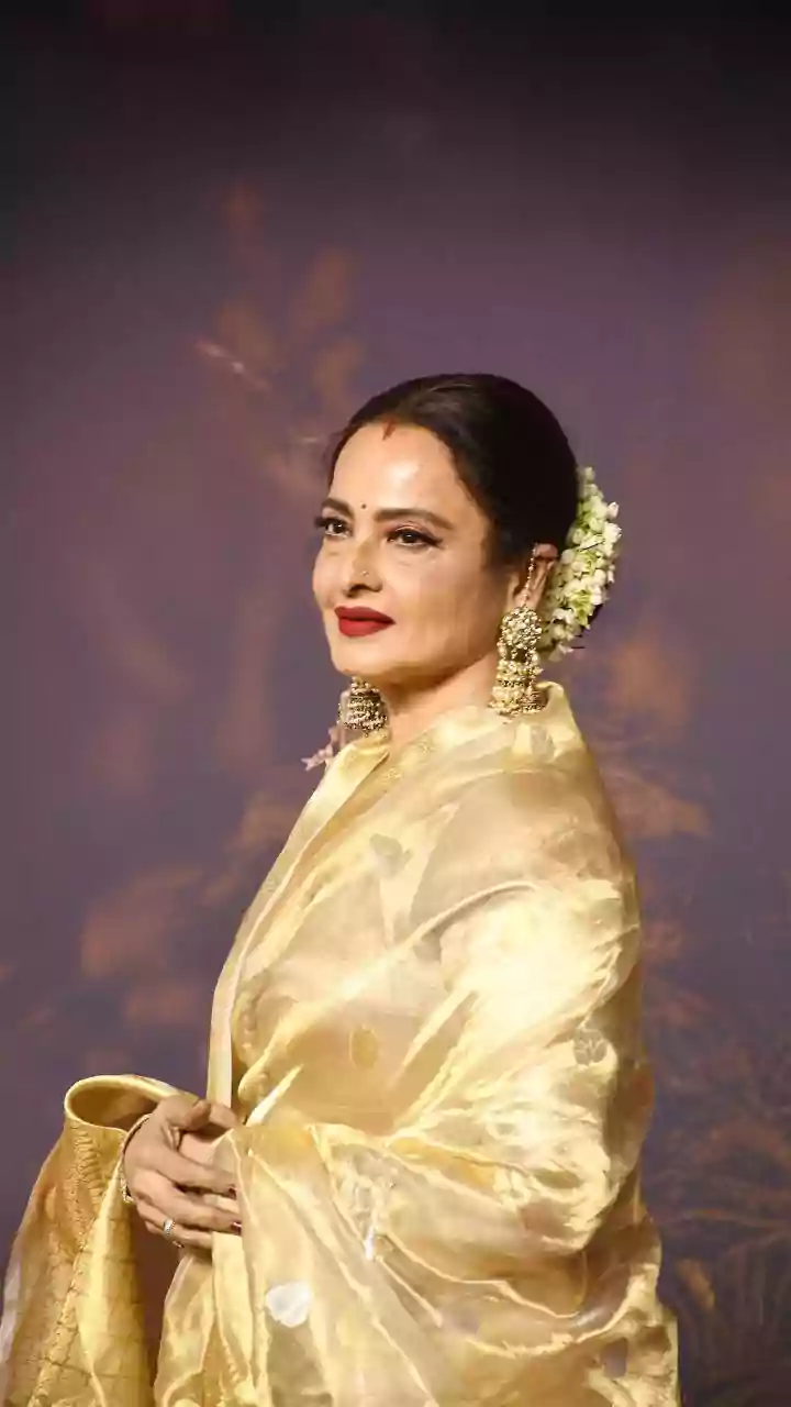 Inside Rekha's Rs 100 Crore Luxurious House Basera: Dark Wood Carvings, Antique Mirrors and a Garden Fit for Royalty