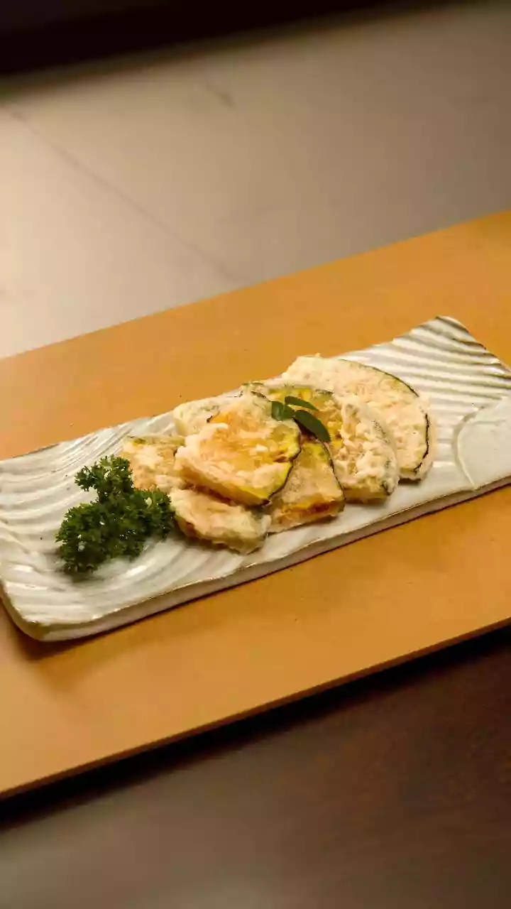 Tarri Poha, Parsi Tea & Saoji Patodi Rassa: Japan Woman Gives 5 Stars To Nagpur Flavours In Her Home Town, Fukuoka