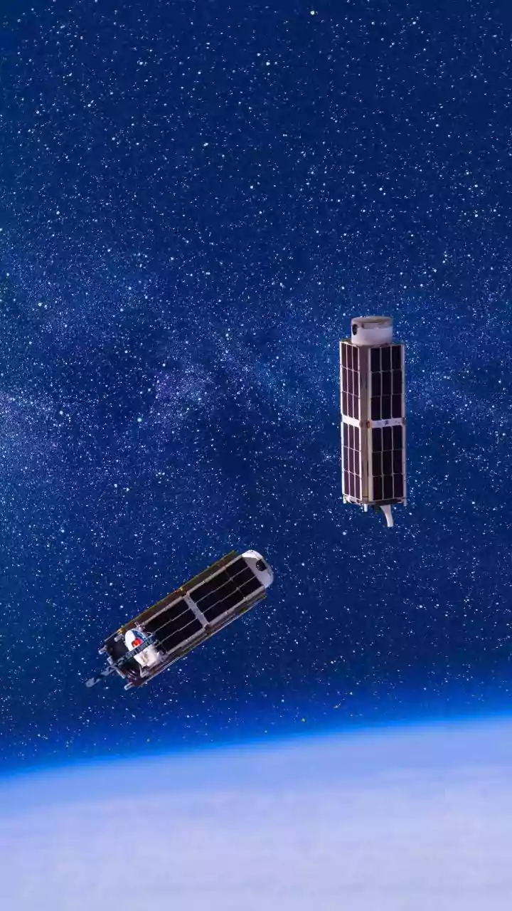Three Extension Pods Are Built to Support Optus and Intelsat Satellites