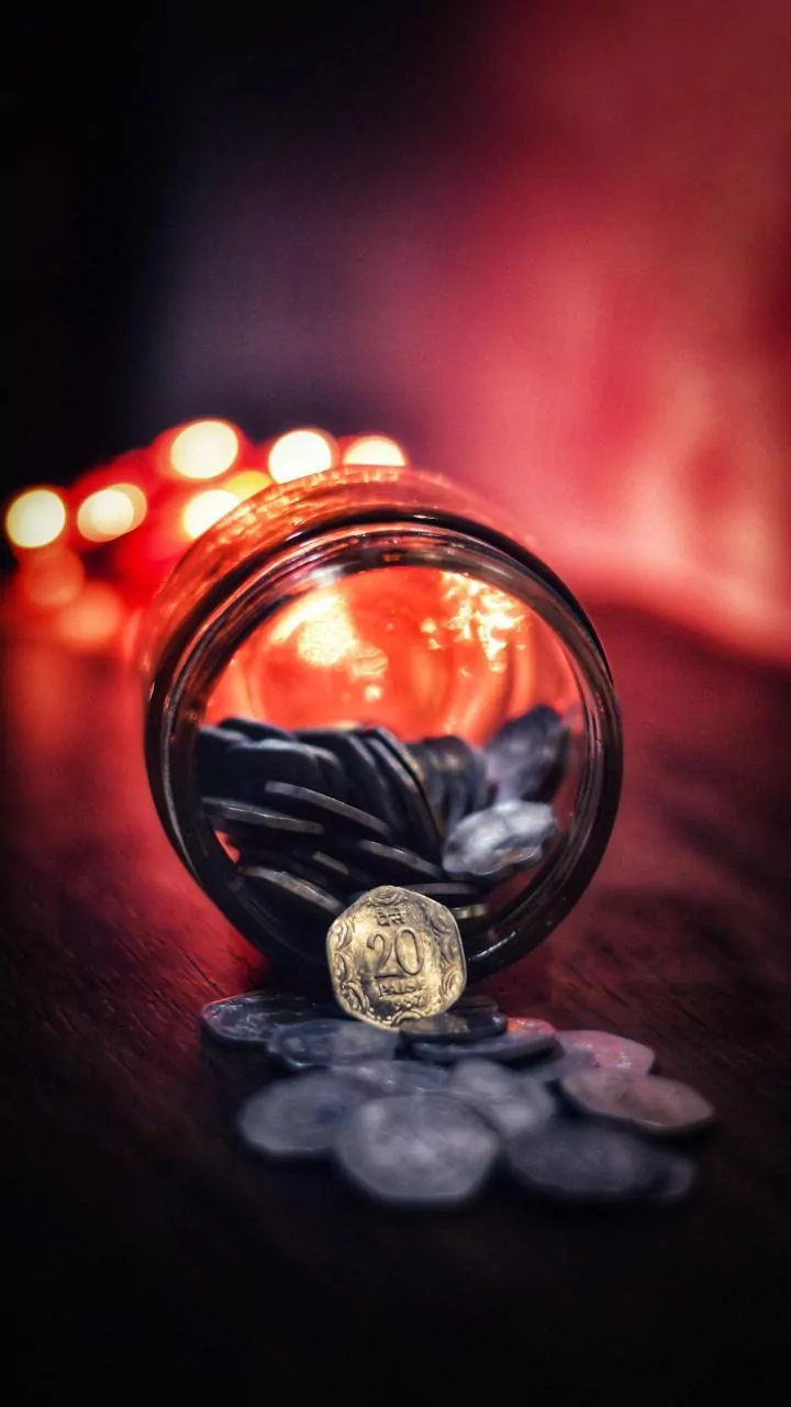 Nepal allows Indian high-value notes after a decade-long ban