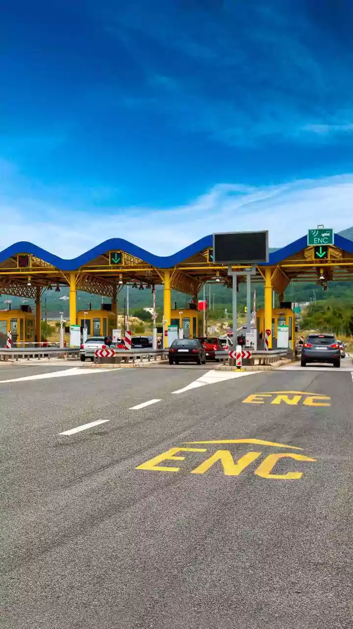Five Times the Total Section Length Becomes the Alternative Toll Measure