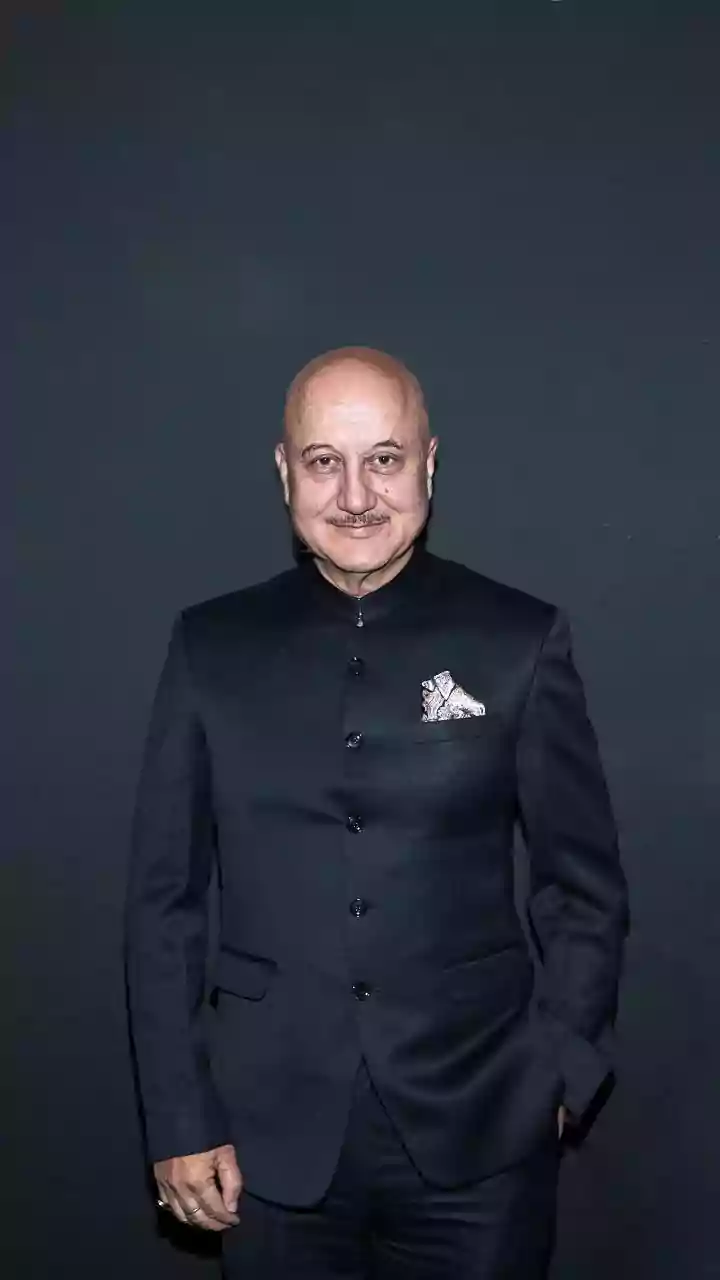Anupam Kher Takes Vande Bharat From Jaipur To Delhi, Backs PM Modi’s Fuel Conservation Appeal | WATCH