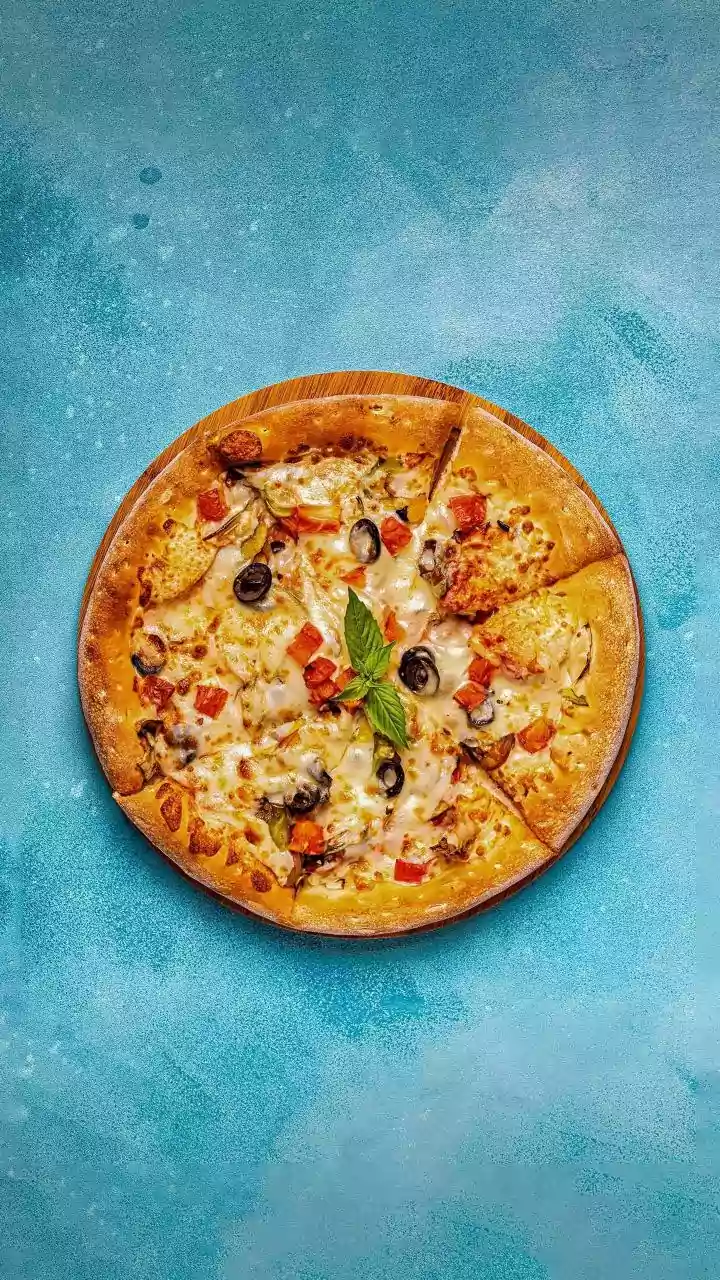 Pizza Hut, KFC, Costa Coffee license holders Devyani Intl and Sapphire Foods to merge