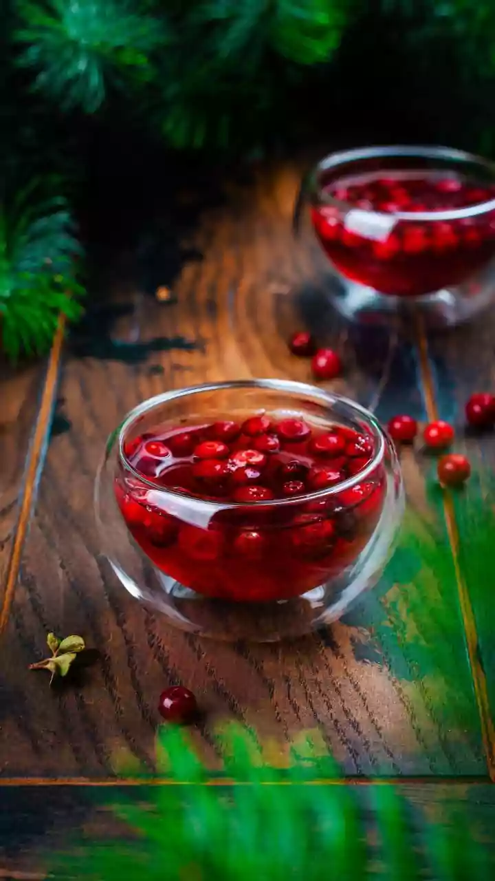 From Kombucha To Panna Cotta: 3 Cranberry Drinks For The Holidays