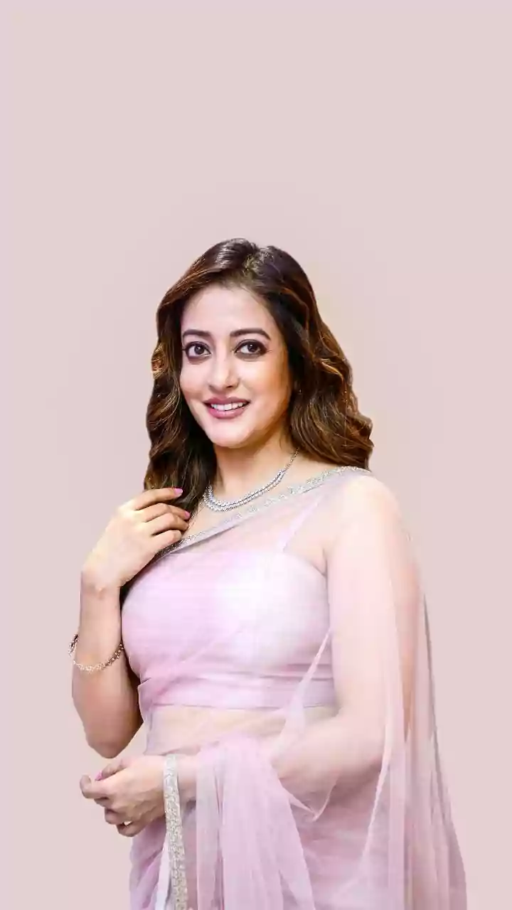 Sen and Mondal star in Chakraborty's 'The Music Teacher'