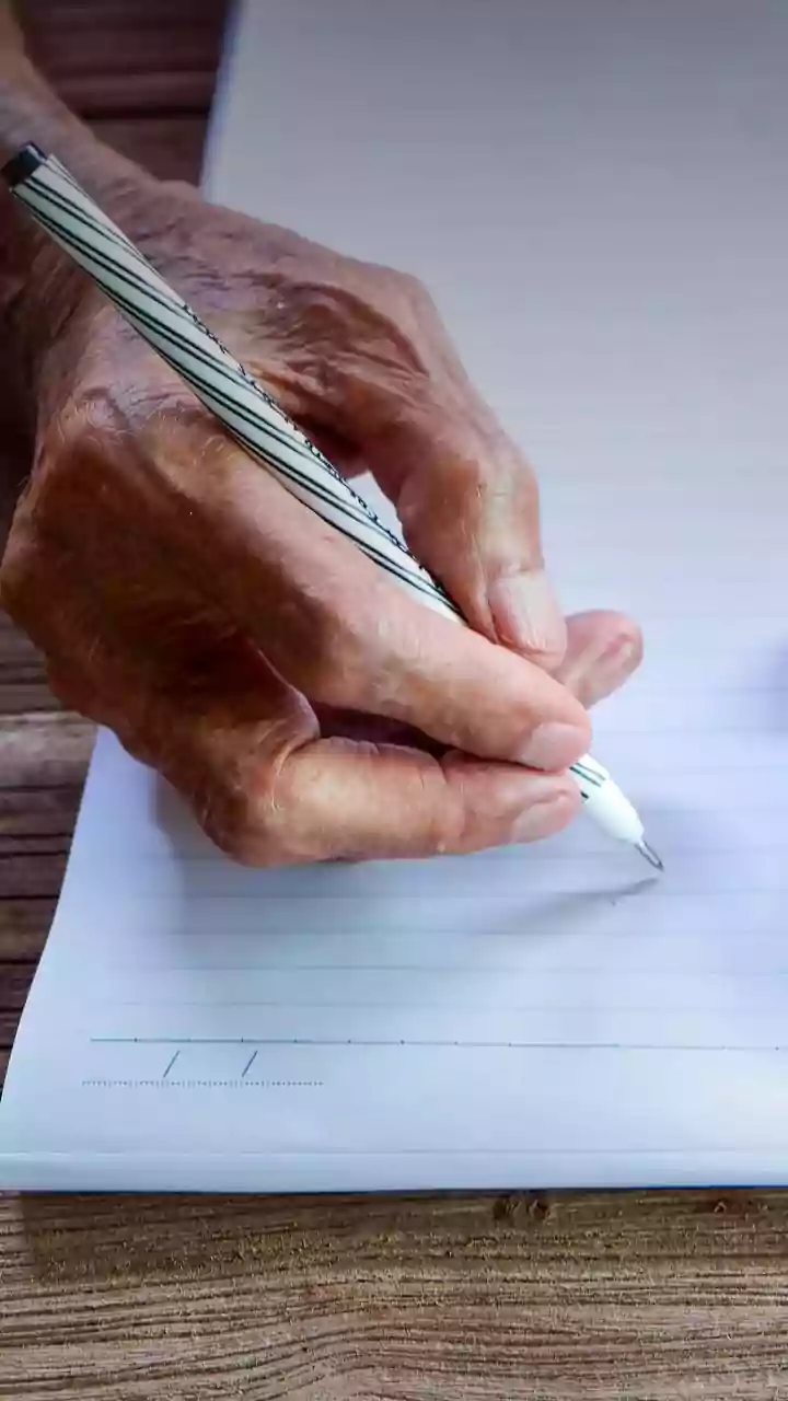 University of Evora study links handwriting changes to cognitive impairment