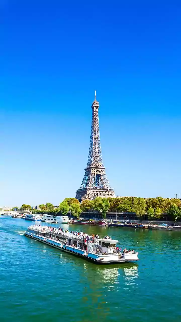 After Australia, Now France Wants To Ban Social Media For Kids Under 15