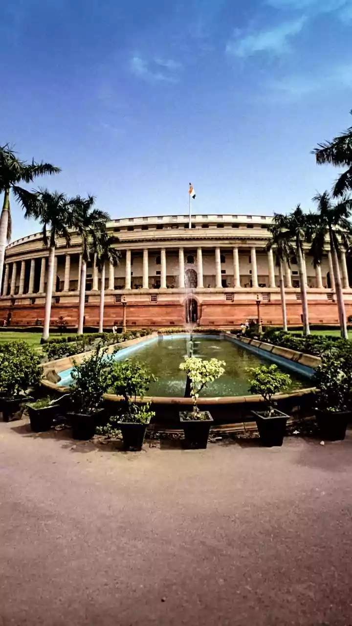 Rahul Gandhi's Critique of PM Modi: A Look at the Political Discourse