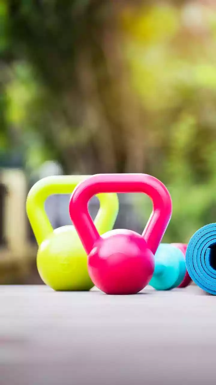 8 Resistance Bands for Winter Workouts: Stay Fit!