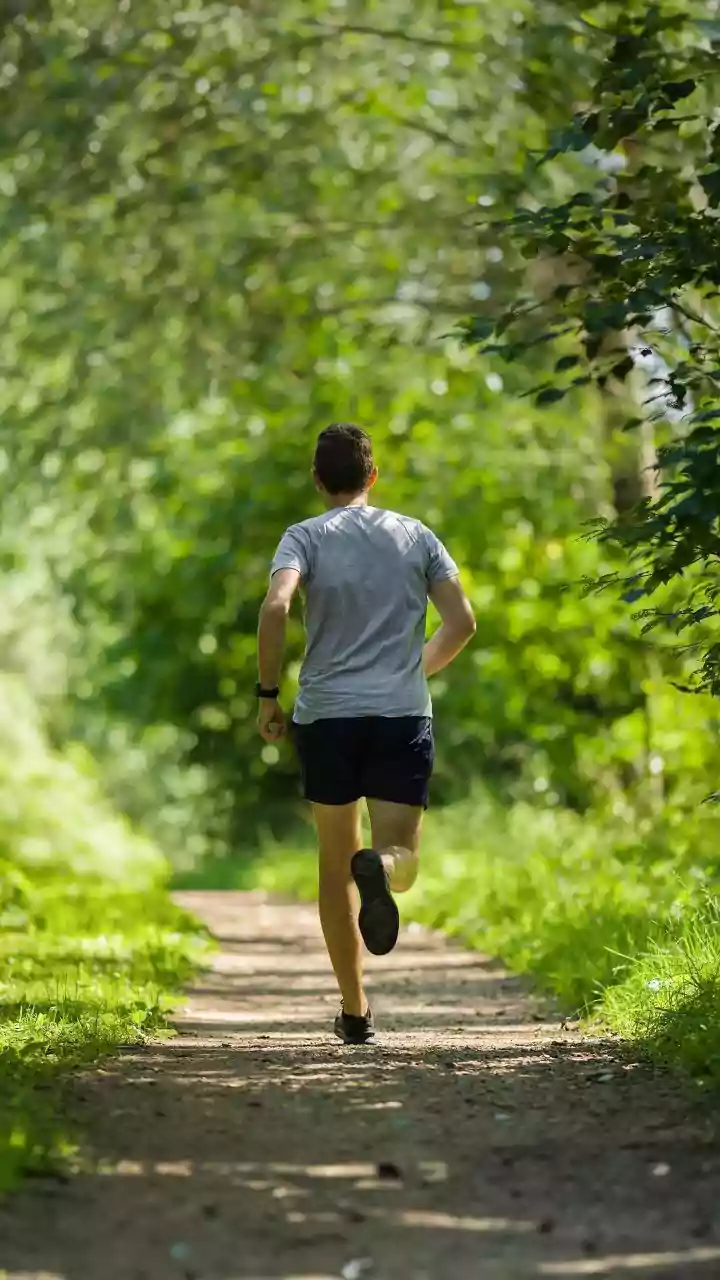 Running and Knee Health: Debunking Myths and Embracing the Truth