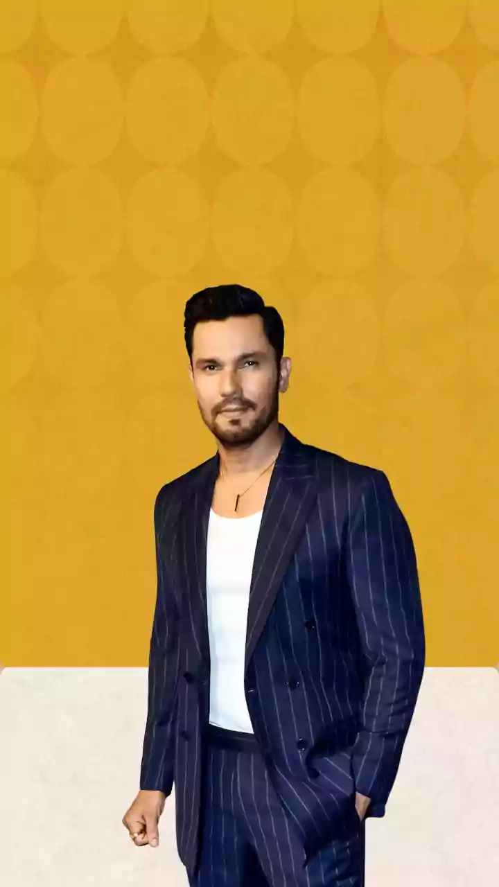 72nd National Film Awards: Randeep Hooda Receives Best Debut Director Honour For Swatantrya Veer Savarkar