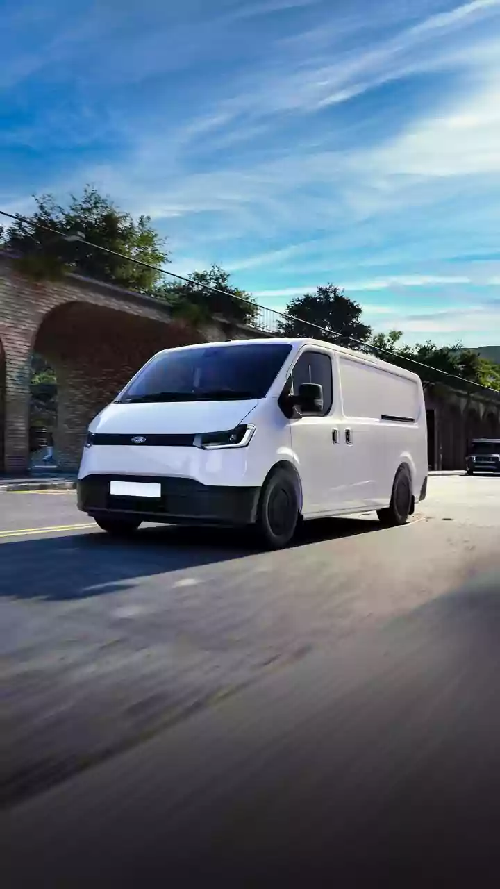 Ford Transit City elétrica é confirmada para o Brasil ainda em 2026