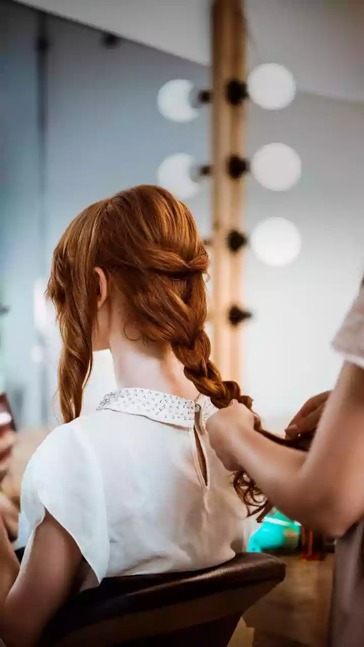 Vintage Hairstyles At Home Explained: Hair Looks Inspired By Earlier Decades