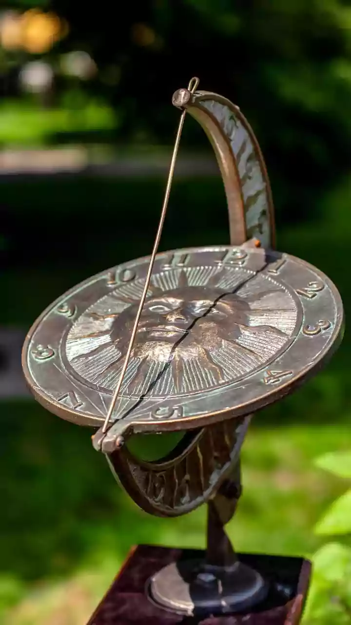 Decoding Your Destiny: Birth Time's Astrological Power