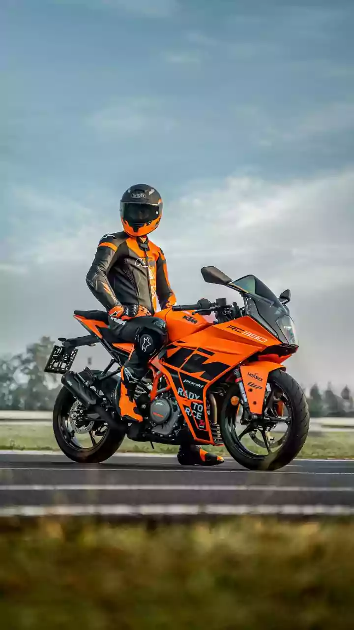 KTM RC 160 hits India at ₹1.85 lakh—aimed at new riders
