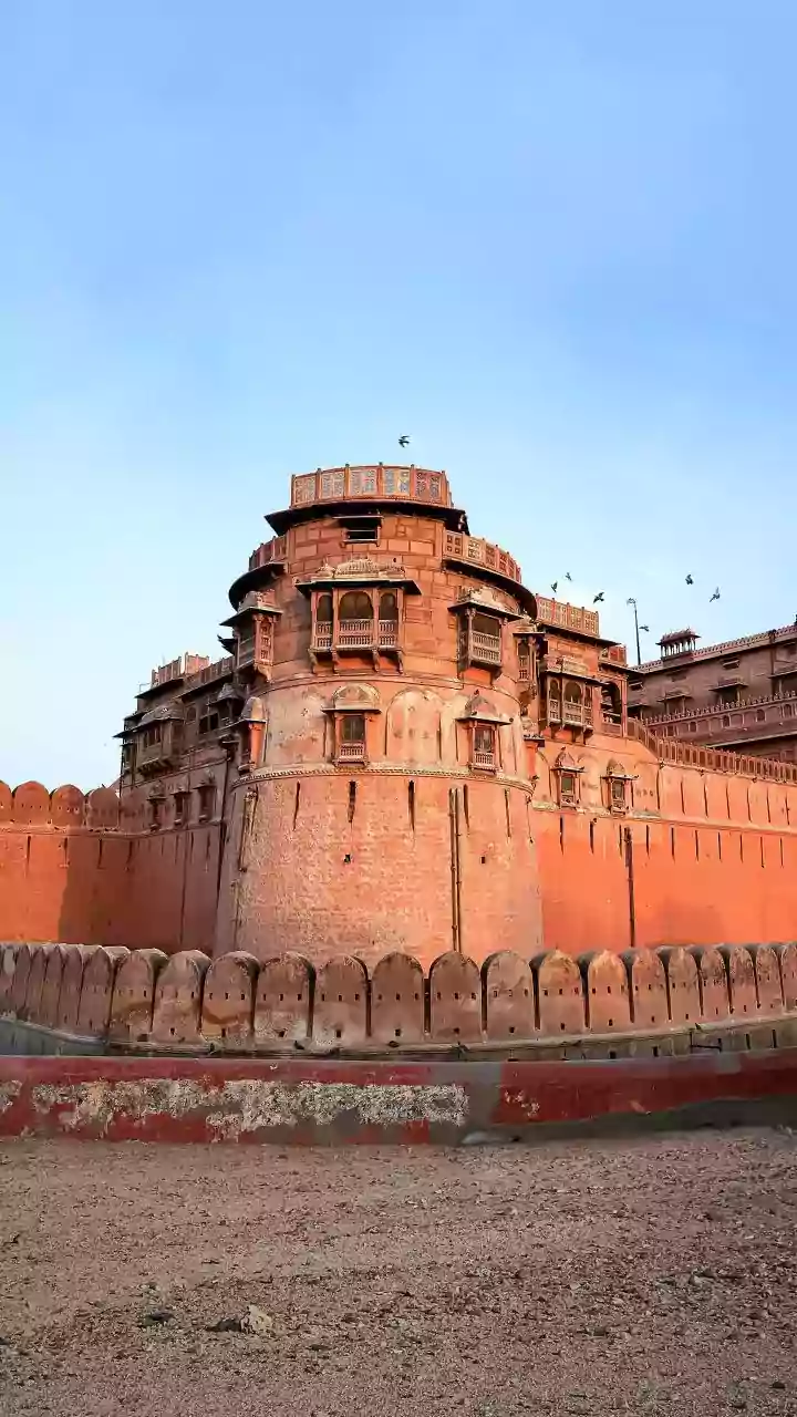 India's Independence Day Programme Marks a First for the Red Fort Ramparts