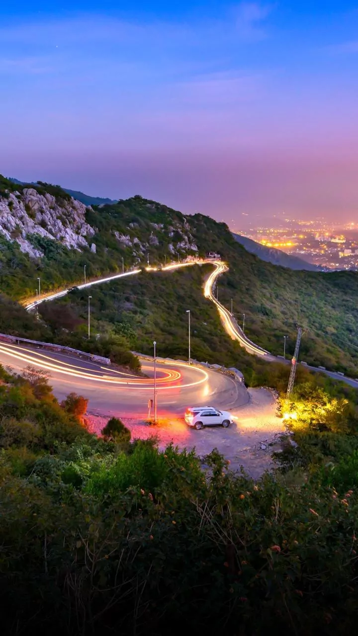 2026 EV Revolution: Top 5 Electric Cars Powering India's Green Drive Under ₹20 Lakh!