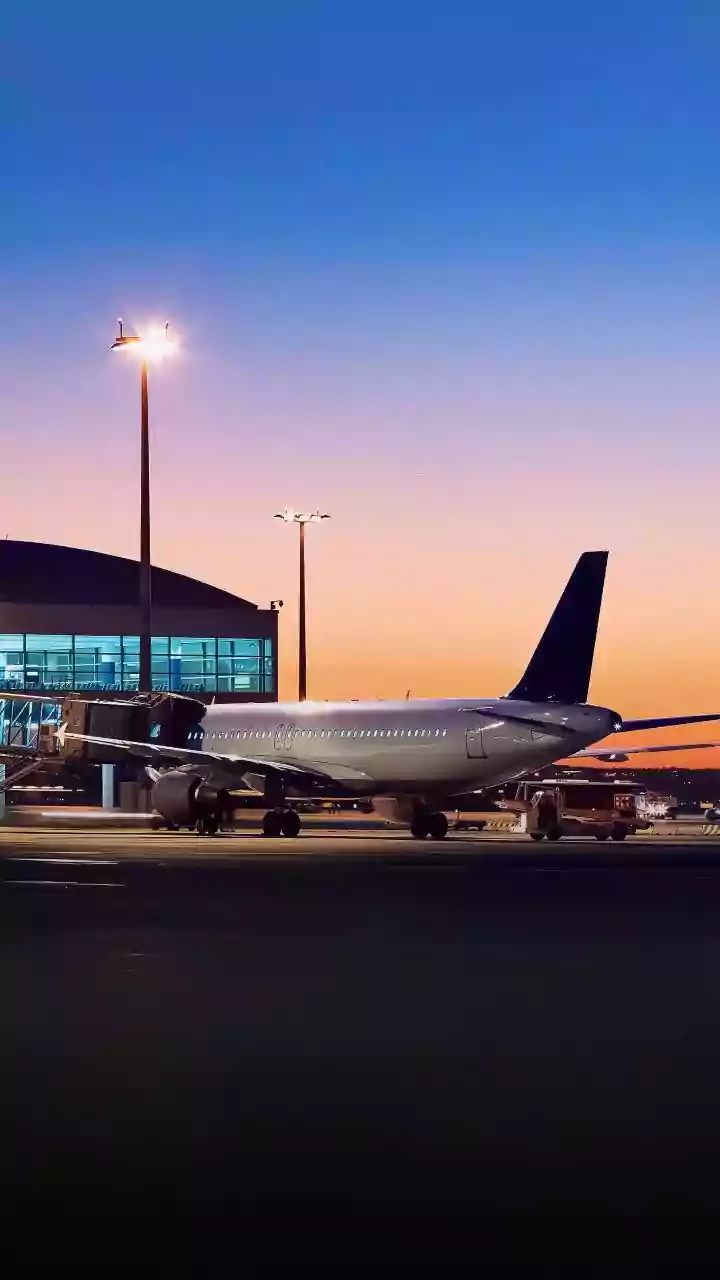 IndiGo Flight Disruptions: Updates, Refunds, and Impact