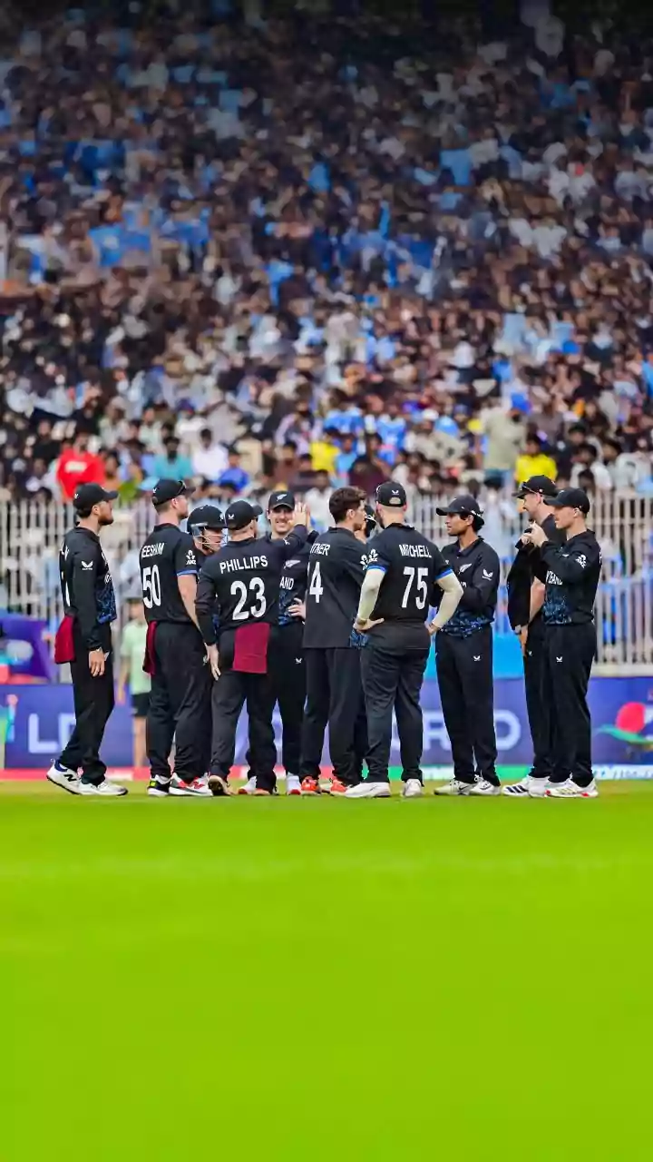 T20 World Cup 2026: Glenn Phillips pulls off a stunning low catch to get rid of Jacob Bethell – WATCH