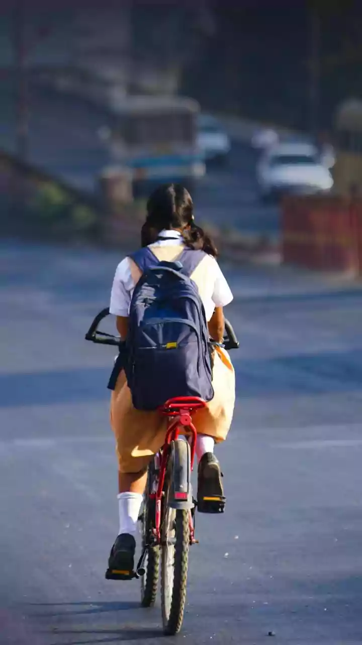 Menina de 12 anos sofre ataques racistas por colegas da escola em SP