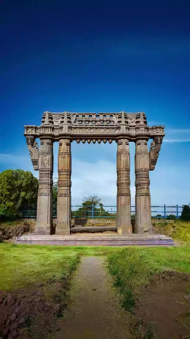 What To Consider Before Turning Hampi And Gokarna Into One Road Trip