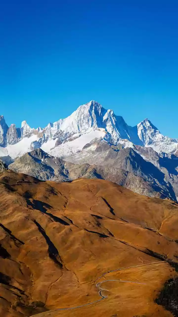 Himachal Pradesh in November: A Scenic Retreat with Snowfall Possibilities