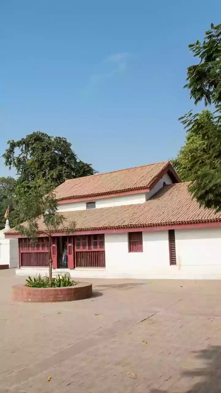 Restored Havelis In Shekhawati Provide Off-Season Travellers With Immersive Painted Art Studio Stays