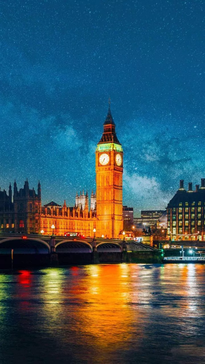 Understanding Pre-Flight eVisa Readiness In Britain's Full eVisa Shift For Indians