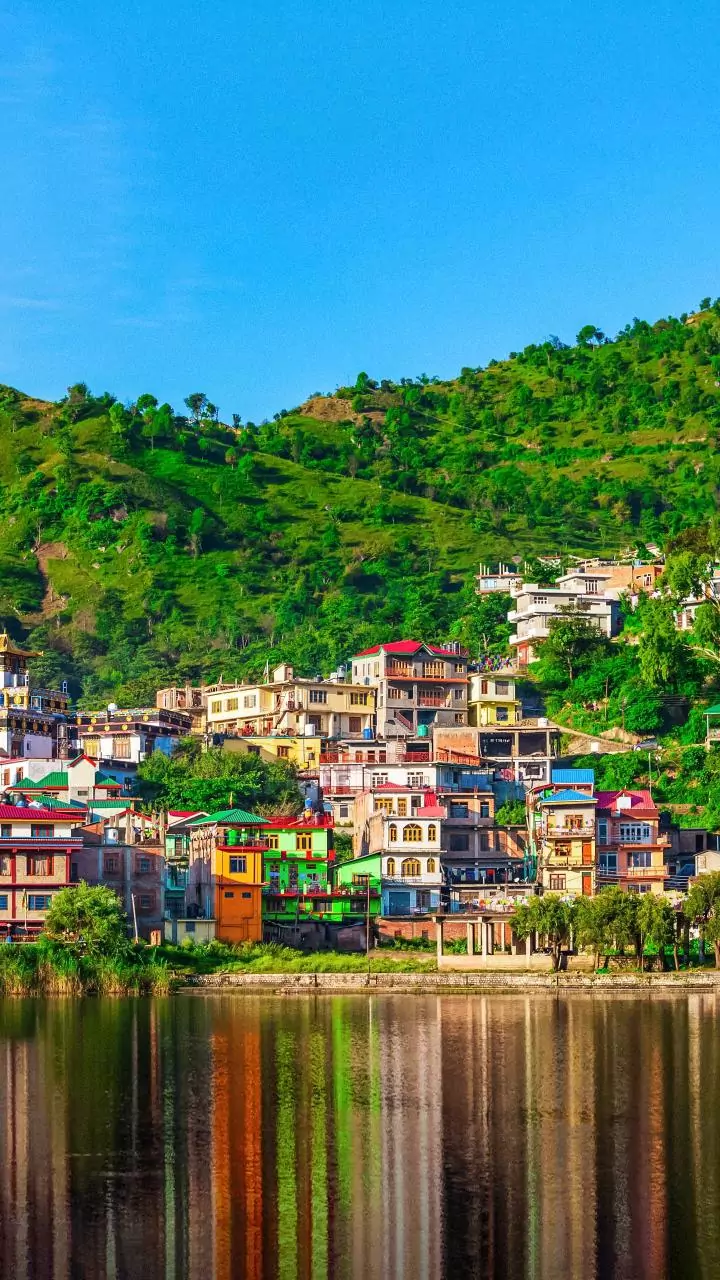 Himachal CM Aids Hamirpur Disaster Victims