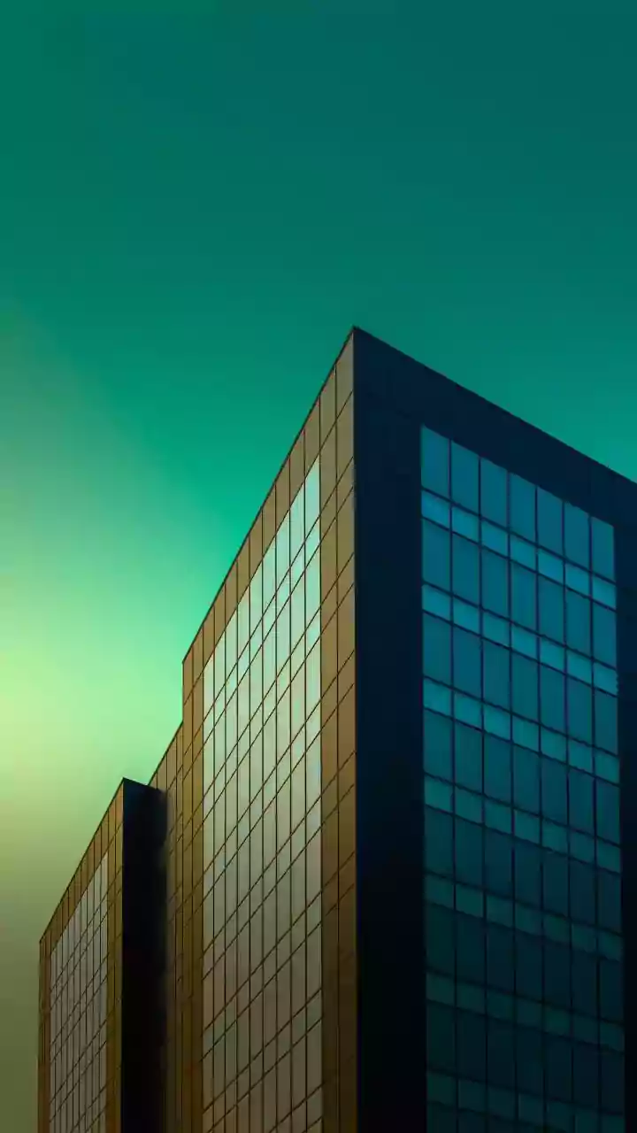 How Small Investors Buy Fractional Shares Of Grade-A Commercial Real Estate