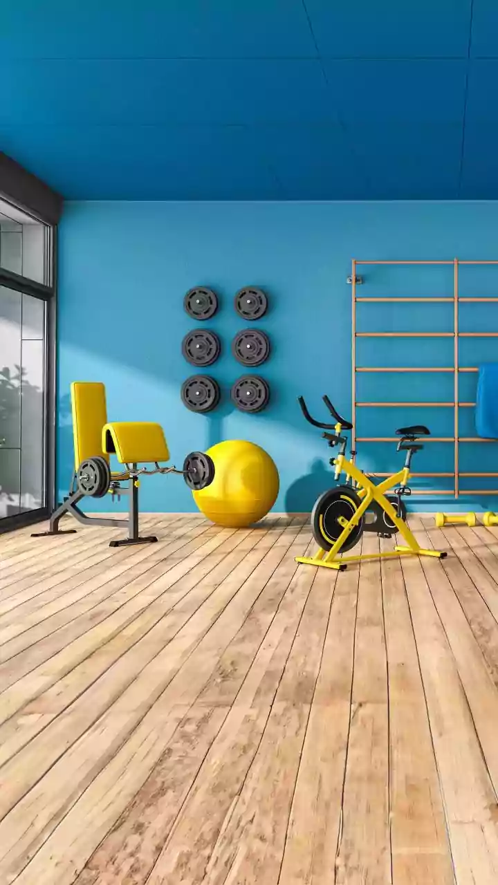 Gym vs Home Workout: Which is Best for Your Fitness Goals and Budget?