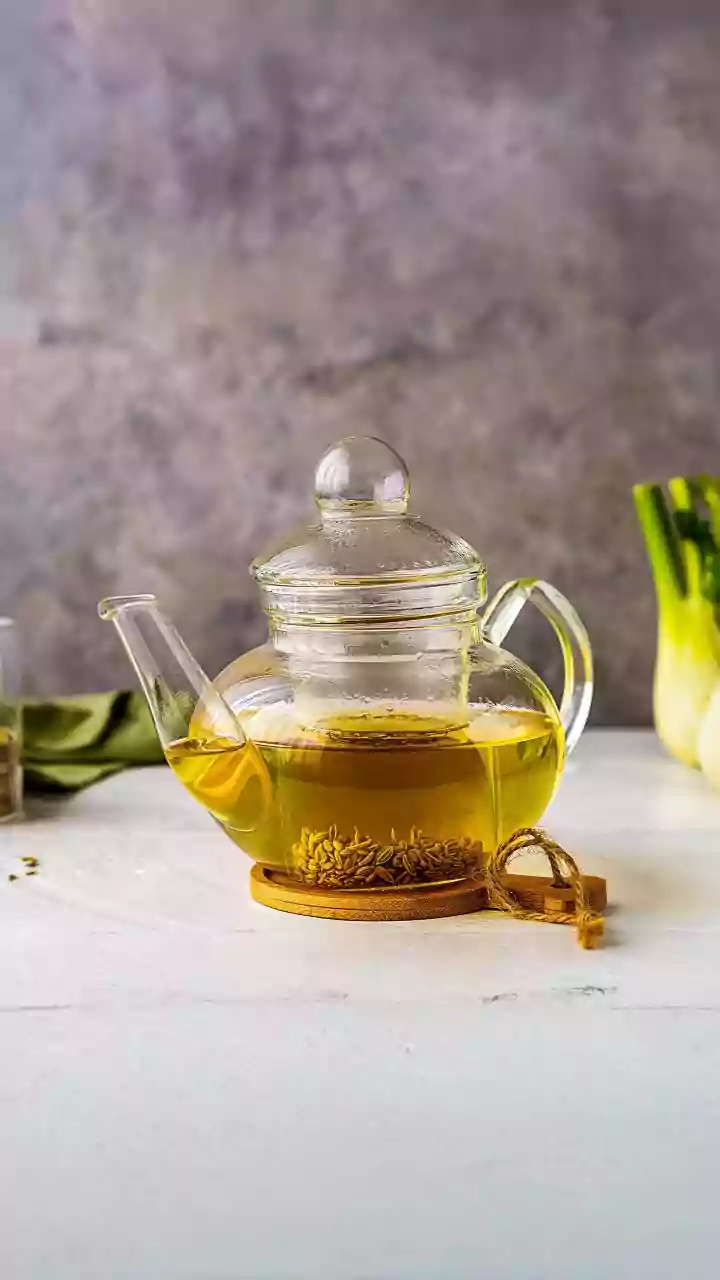 Artisanal Cafes Craft Low-Tannin Iced Beverages By Cold-Steeping Orthodox Teas With Local Herbs