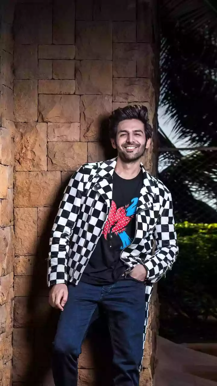 Tu Meri Main Tera Main Tera Tu Meri Advance Booking Report: Will Kartik Aaryan-Ananya Panday Starrer Break The Rom-Com Jinx This Year?