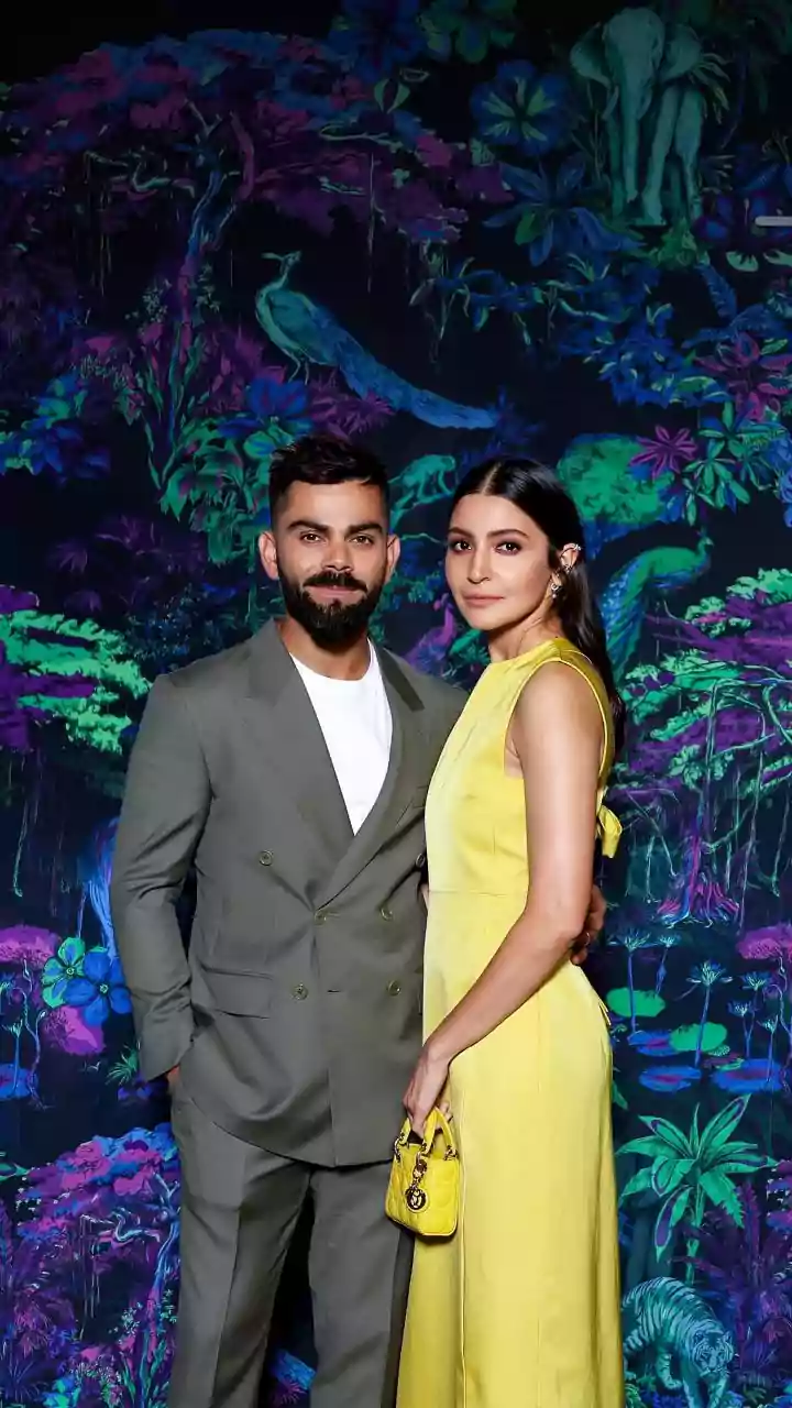 WATCH: Virat Kohli and Anushka Sharma were once again seen at Vrindavan temple