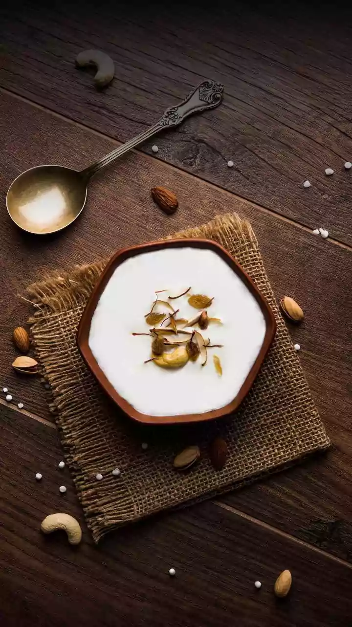 Nutritionists Suggest Building Sawan Meals Around Dairy, Nuts and Seeds