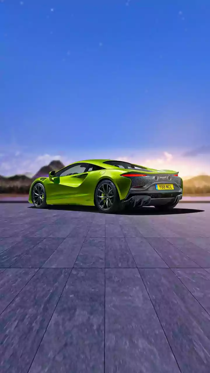 McLaren to create 1,000 UK jobs with £450m Woking investment