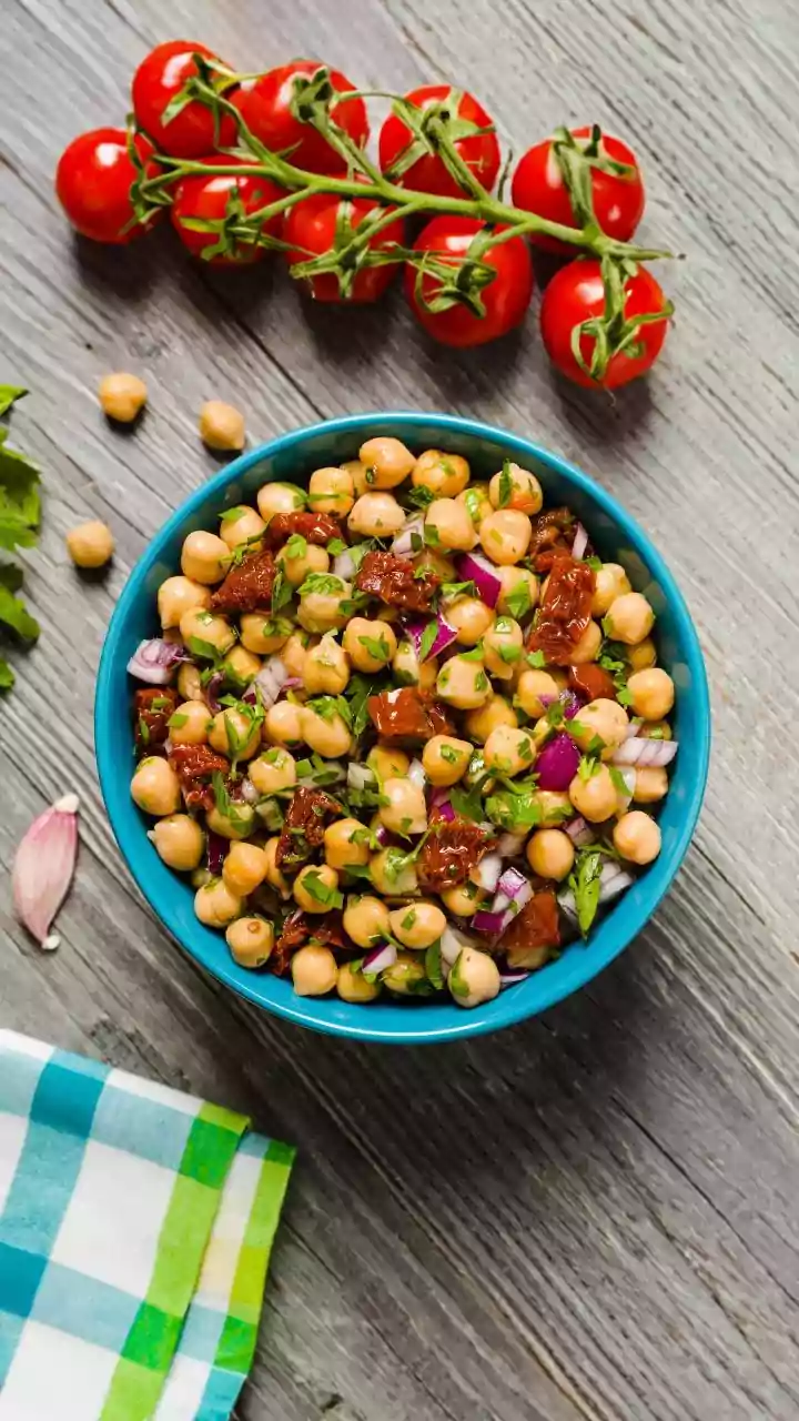 Make flavorful meals with chickpeas and tomatoes