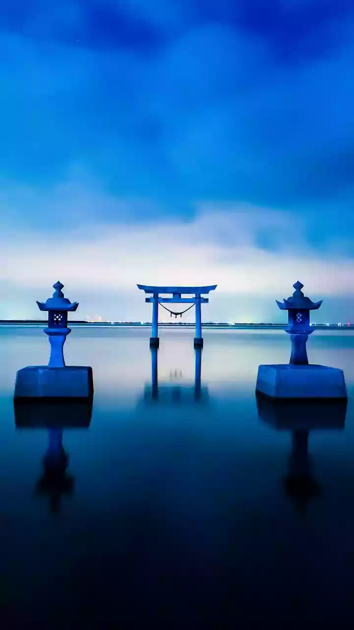 Five Famous Japanese Stops and Their More Relaxed Replacements