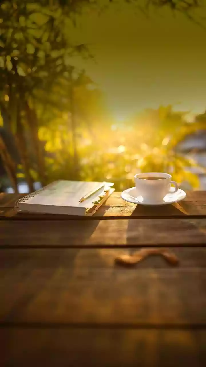 5 AM Affirmations: Transform Your Day While the World Sleeps
