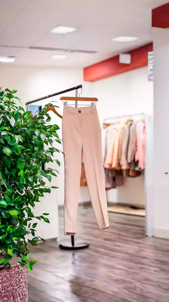 Effortless Style: Top Trousers for Your Everyday Wardrobe on Amazon