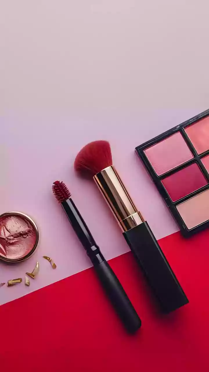 Date Night Ready: Long-Lasting Lipsticks