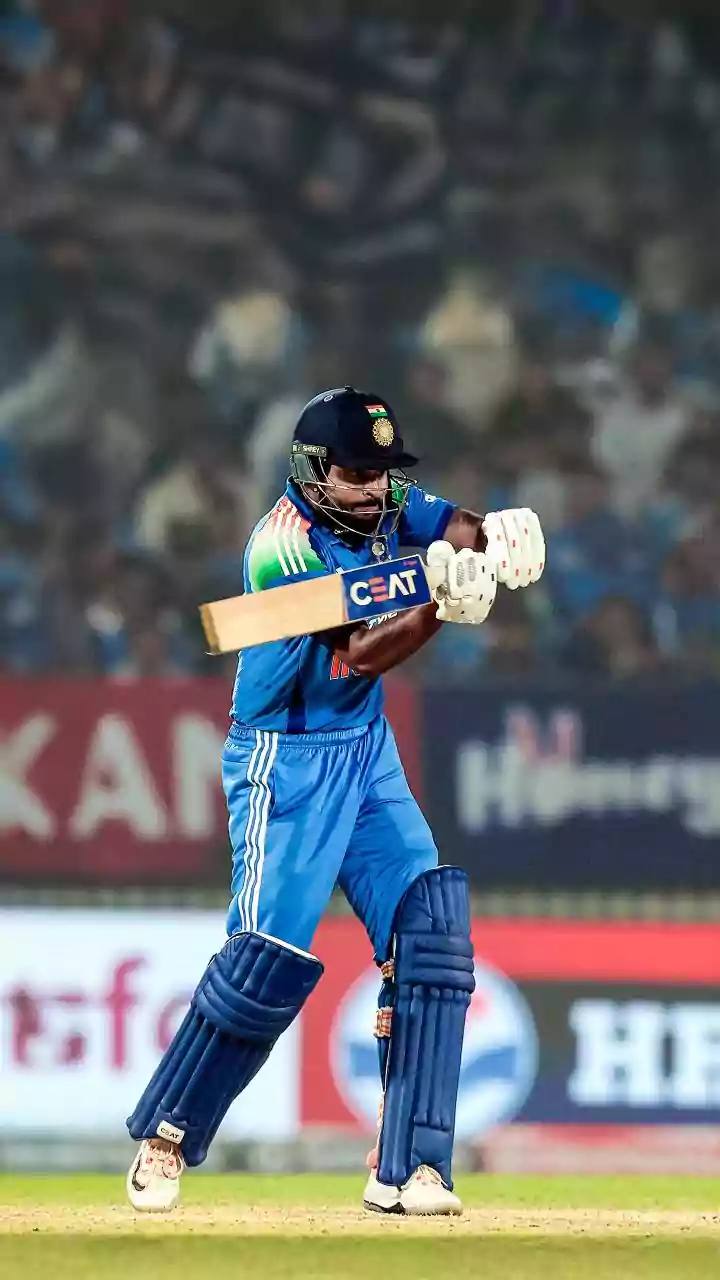 “Mumbai Cricket Prepares You for Leadership”: Rohit Sharma Backs Shreyas Iyer After Match-Winning Knock