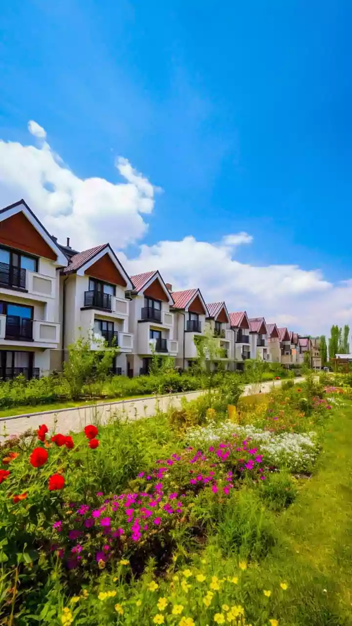 Noida's Top 7 Premium Residential Havens: Discover Your Dream Abode