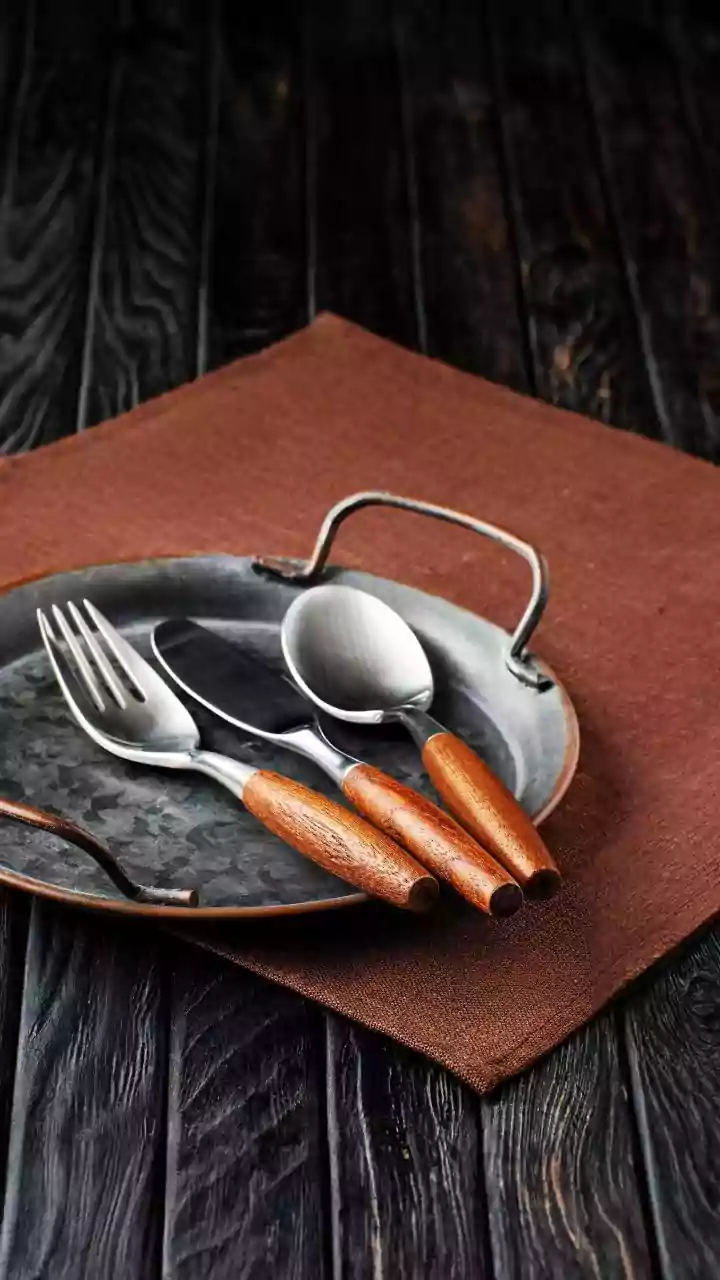 Mastering African Spoon Carving: A Journey into Art, Culture, and Craftsmanship