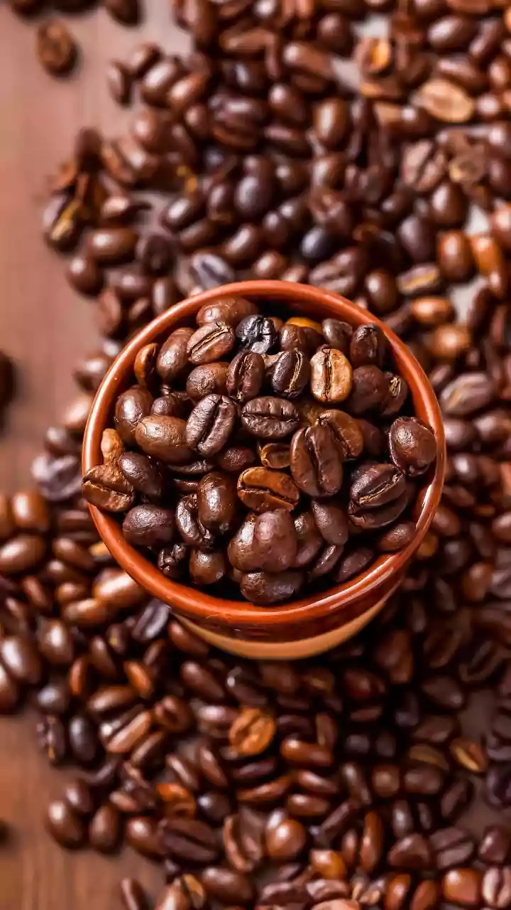 Decaf Coffee May Support Memory Without Caffeine, New Research Suggests