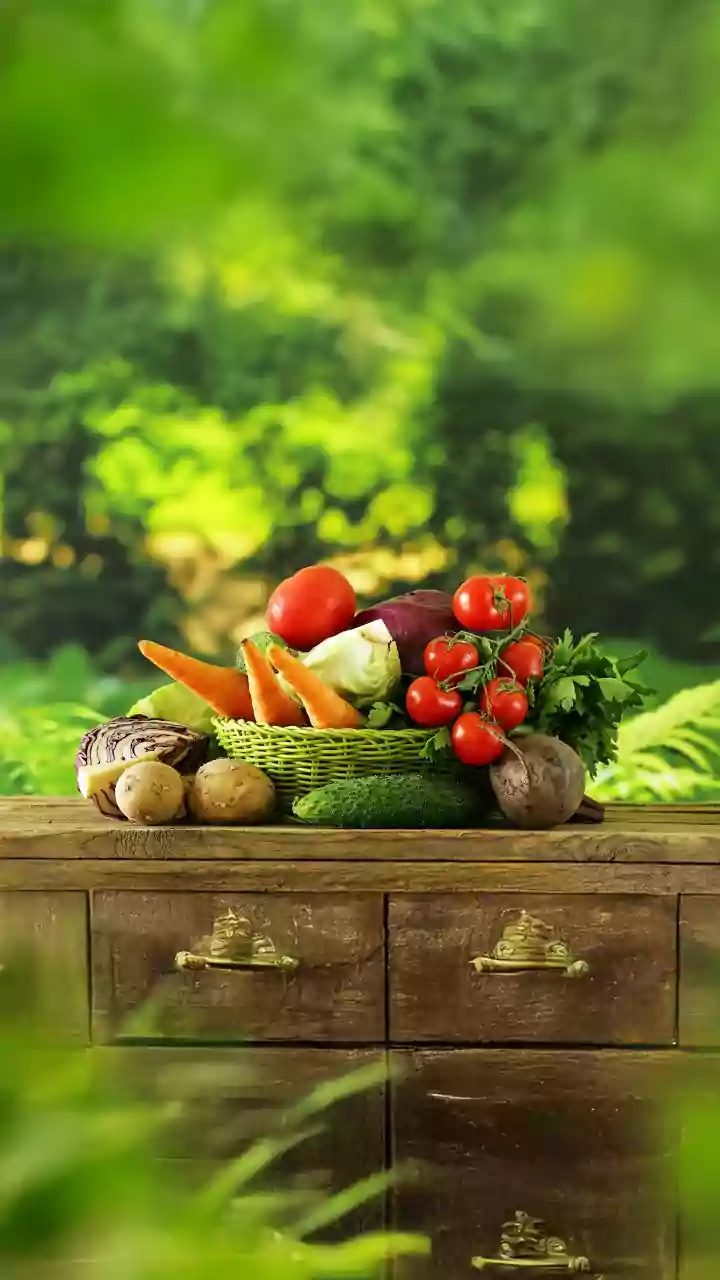 Post-rain vegetable surplus cuts prices in city markets