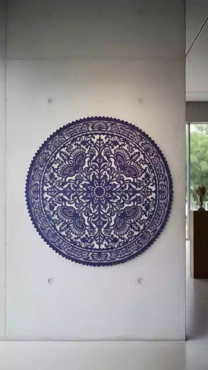 Sanjhi art: India's intricate paper-cutting tradition